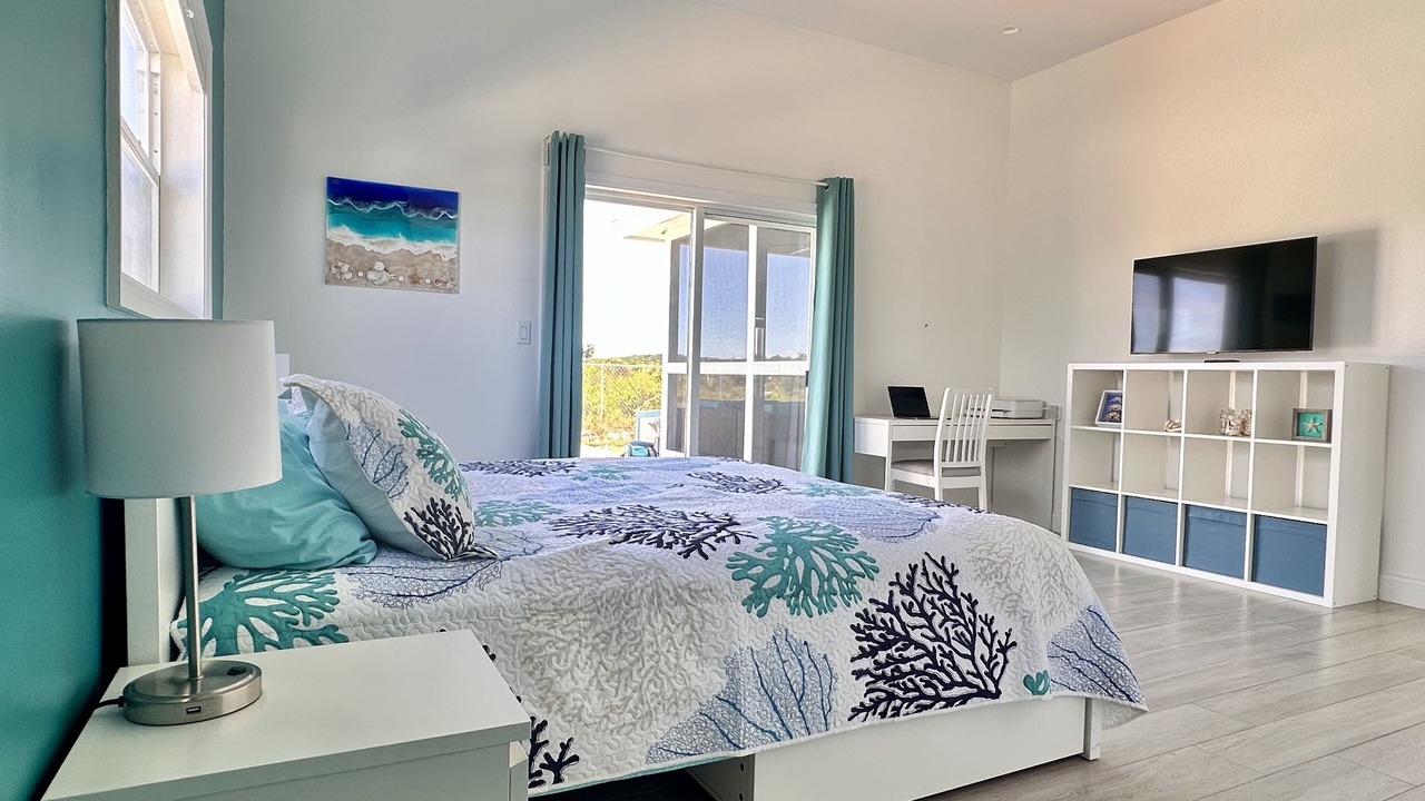 Photo of Bedroom in San Salvador Island