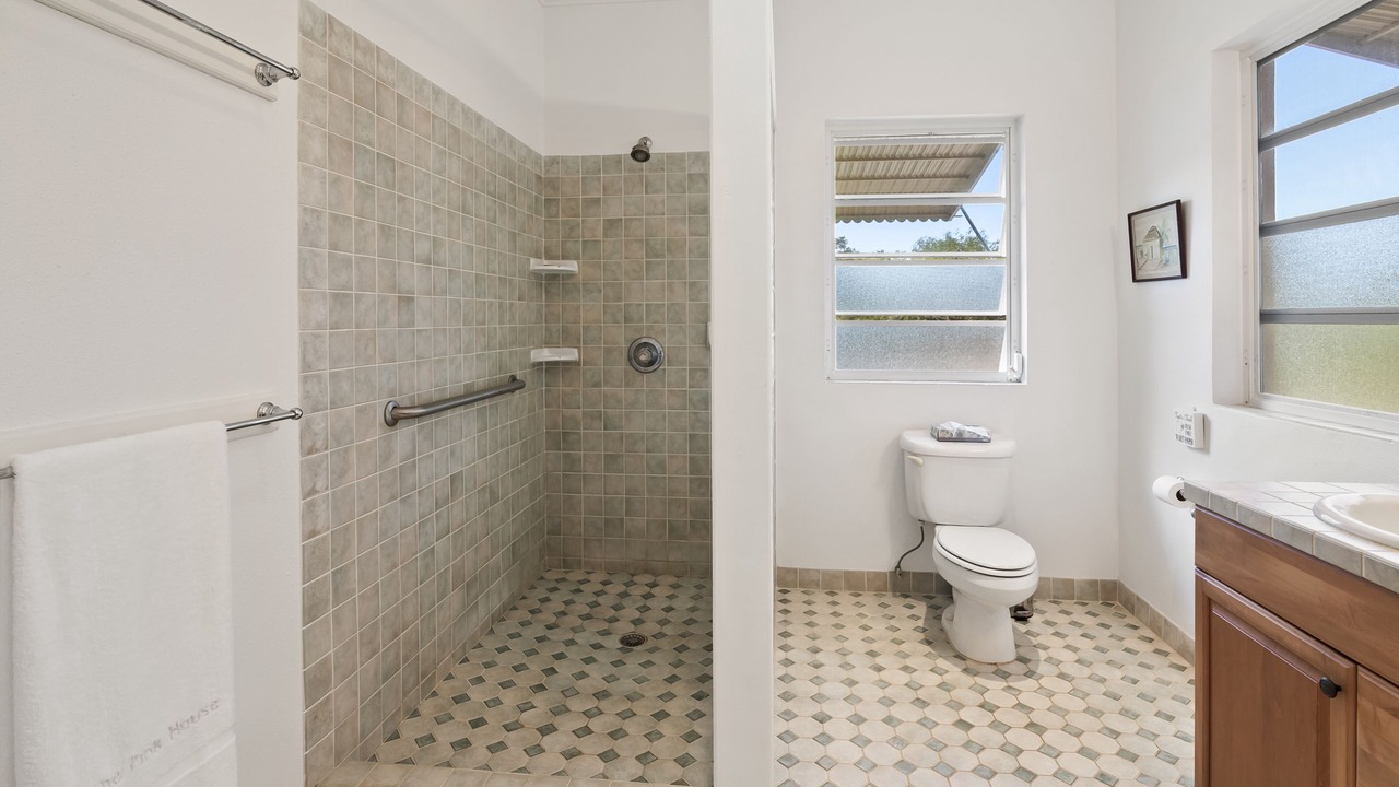 Photo of Bathroom in George Town