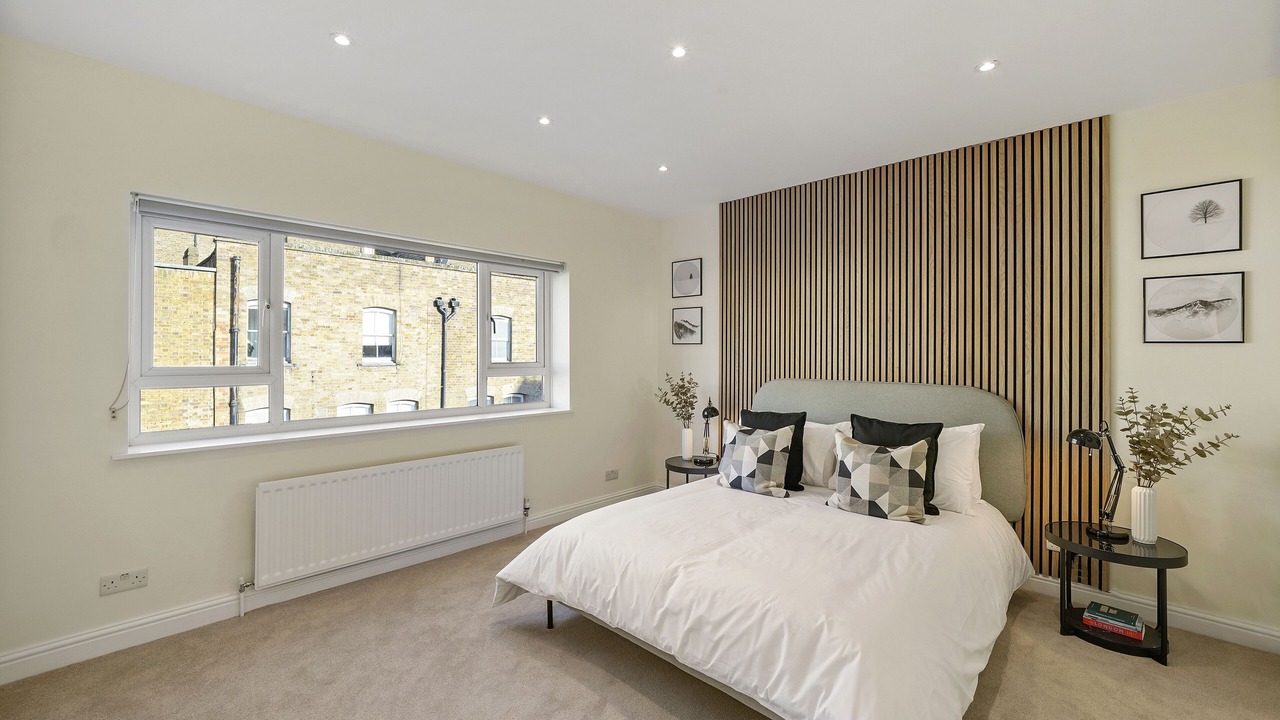 Photo of Bedroom in Courtfield