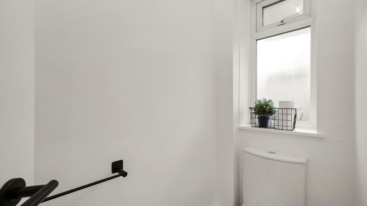 Photo of Bathroom in Courtfield