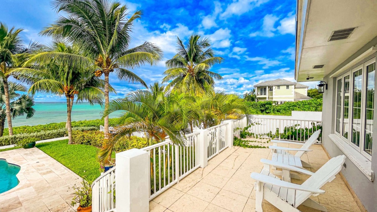 Photo of Patio Balcony in Nassau