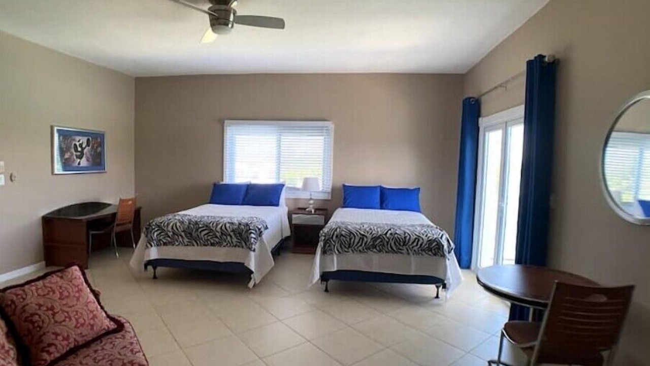 Photo of Bedroom in Bahamia West
