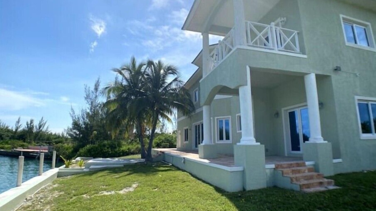 Photo of Outdoor in Bahamia West