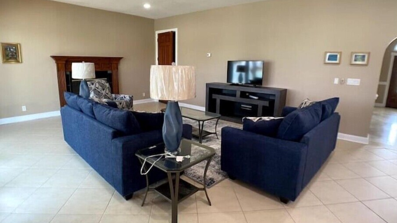 Photo of Livingroom in Bahamia West
