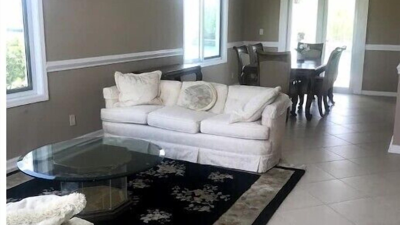 Photo of Livingroom in Bahamia West