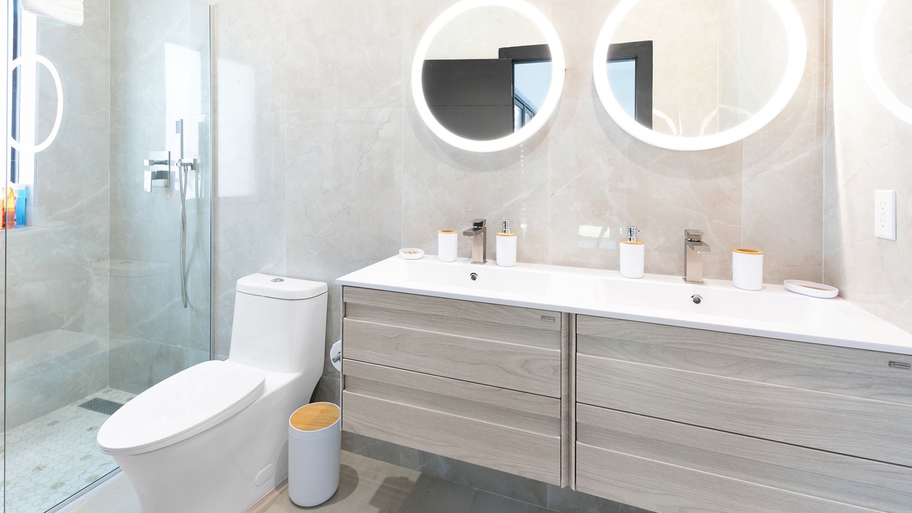 Photo of Bathroom in Gambier
