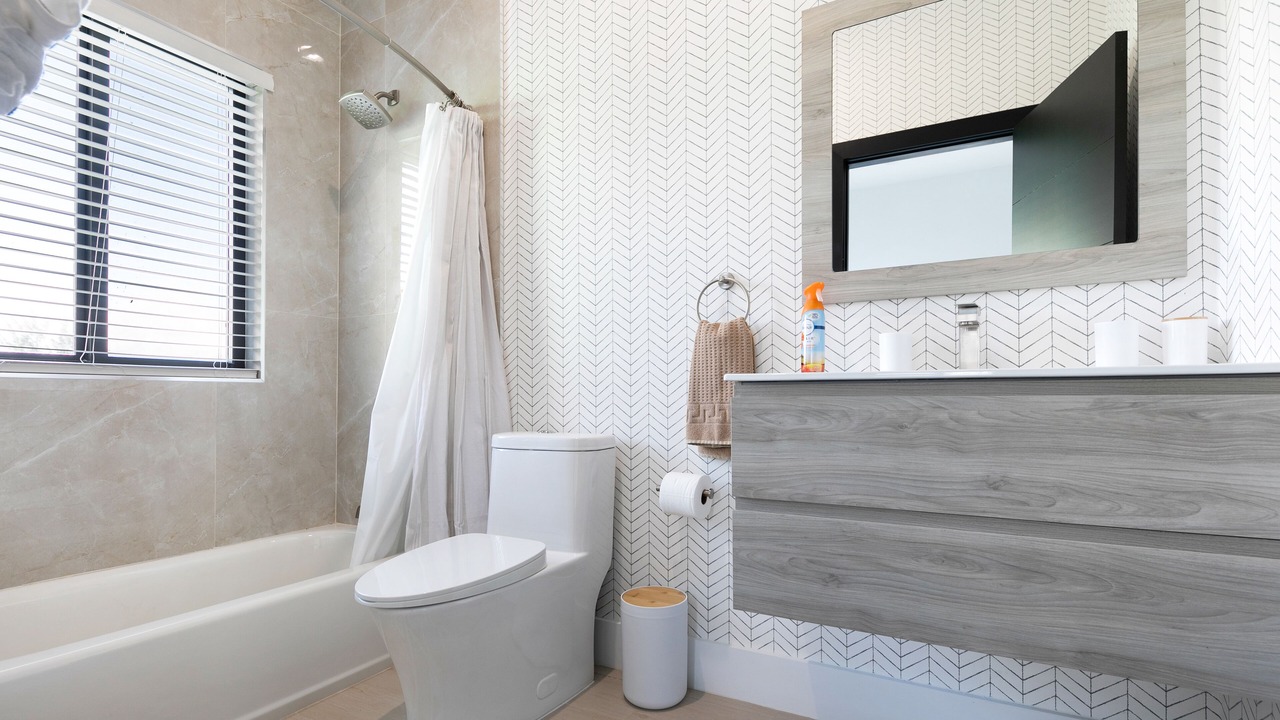 Photo of Bathroom in Gambier