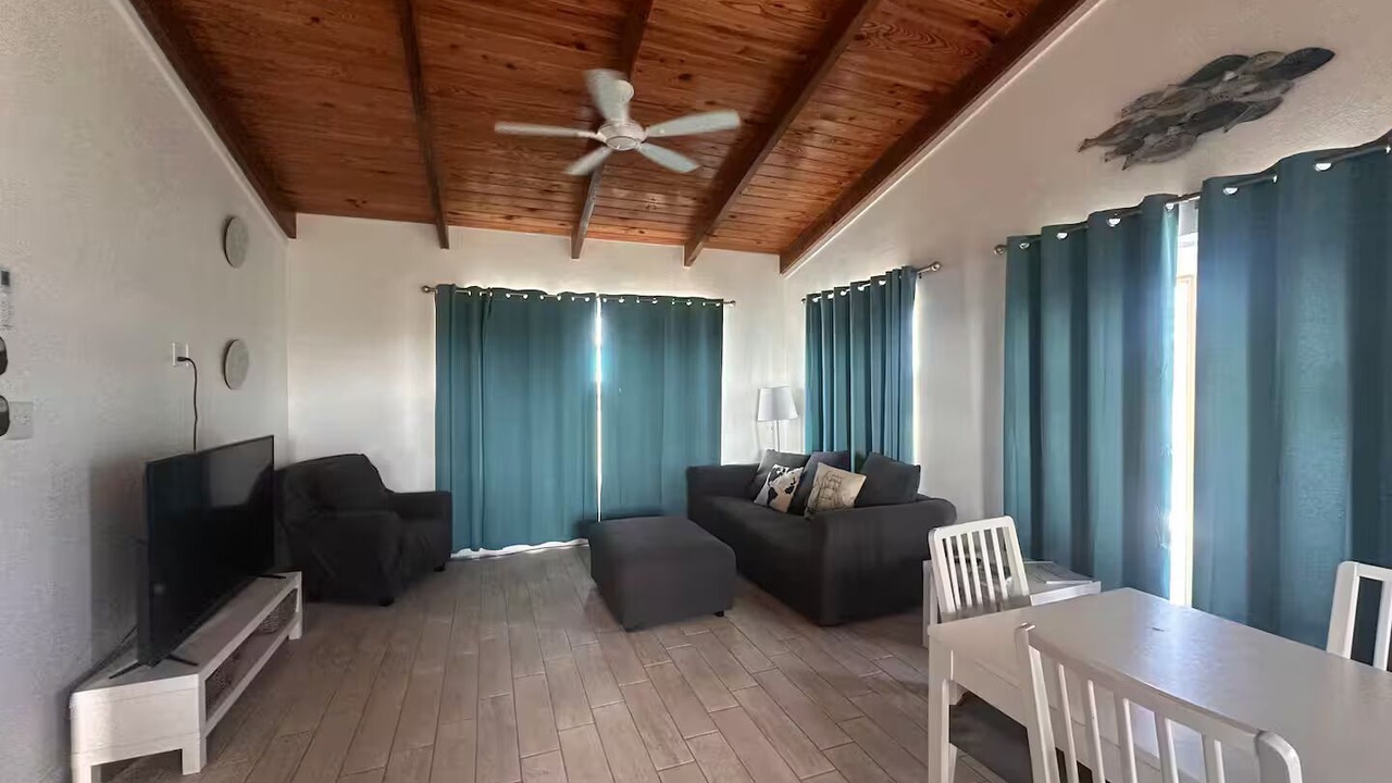 Photo of Livingroom in William's Town