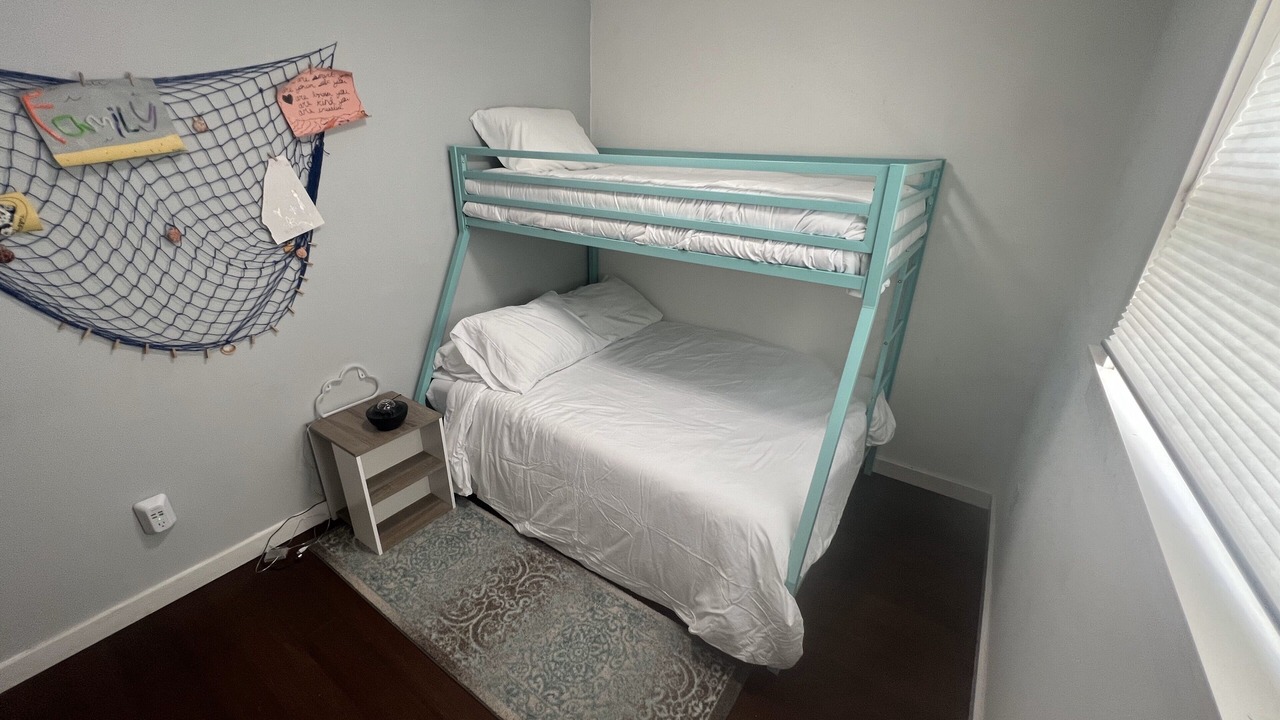 Photo of Bedroom in Upper Bogue