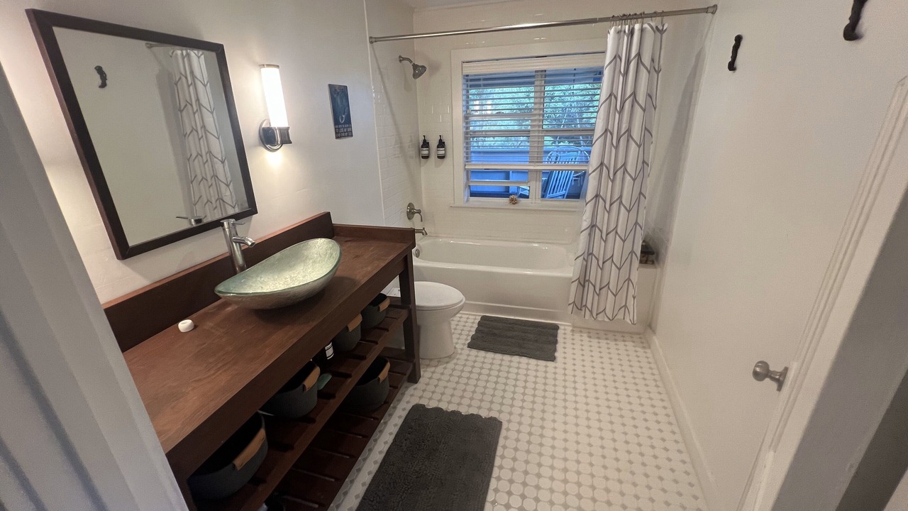 Photo of Bathroom in Upper Bogue