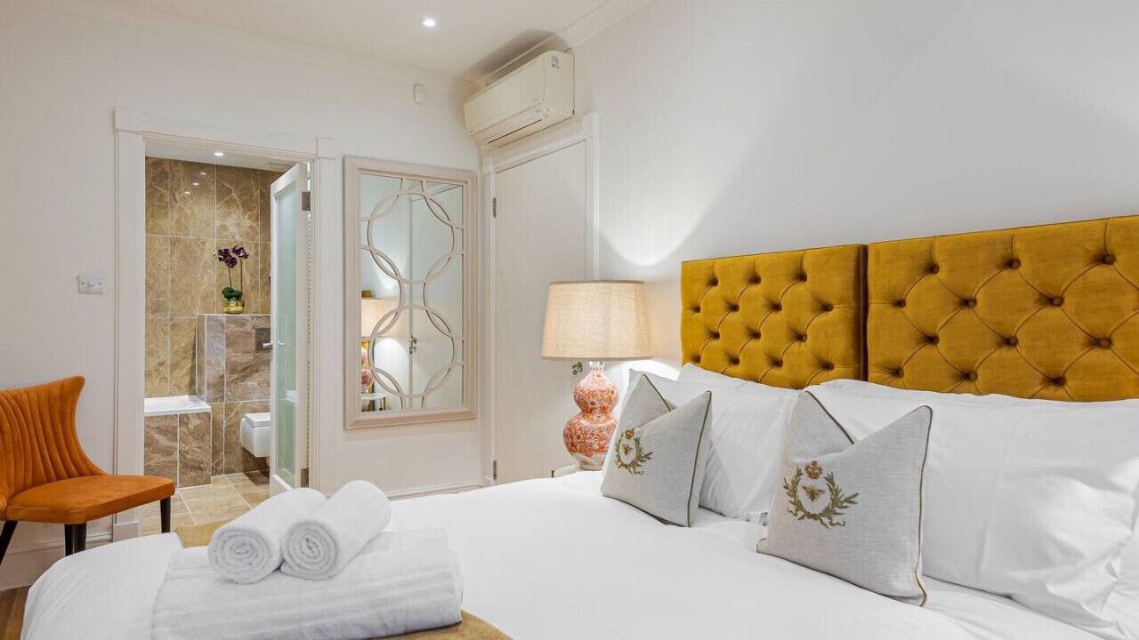 Photo of Bedroom in Knightsbridge