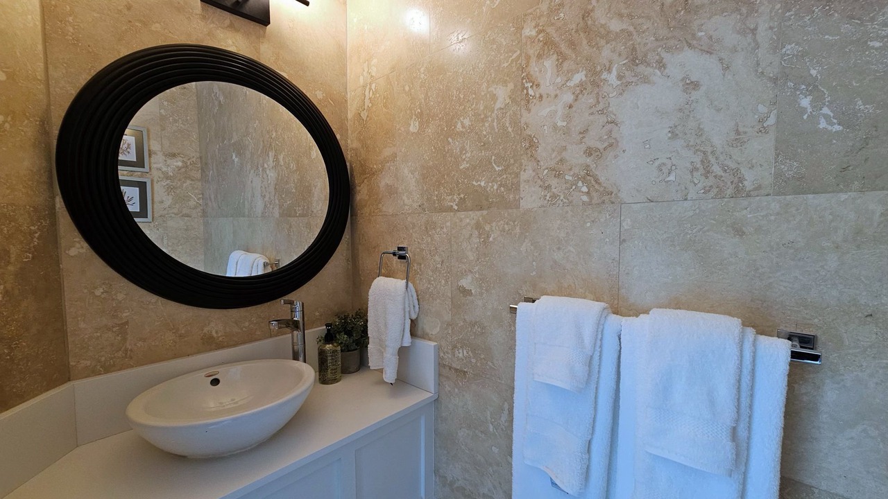 Photo of Bathroom in Nassau