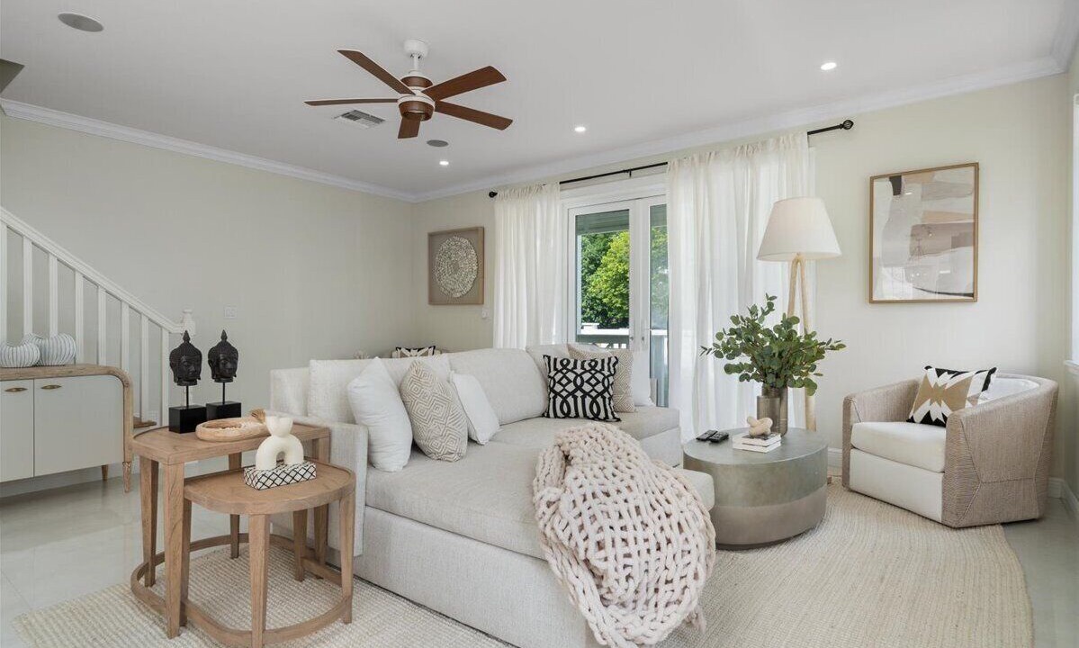 Photo of Livingroom in Nassau