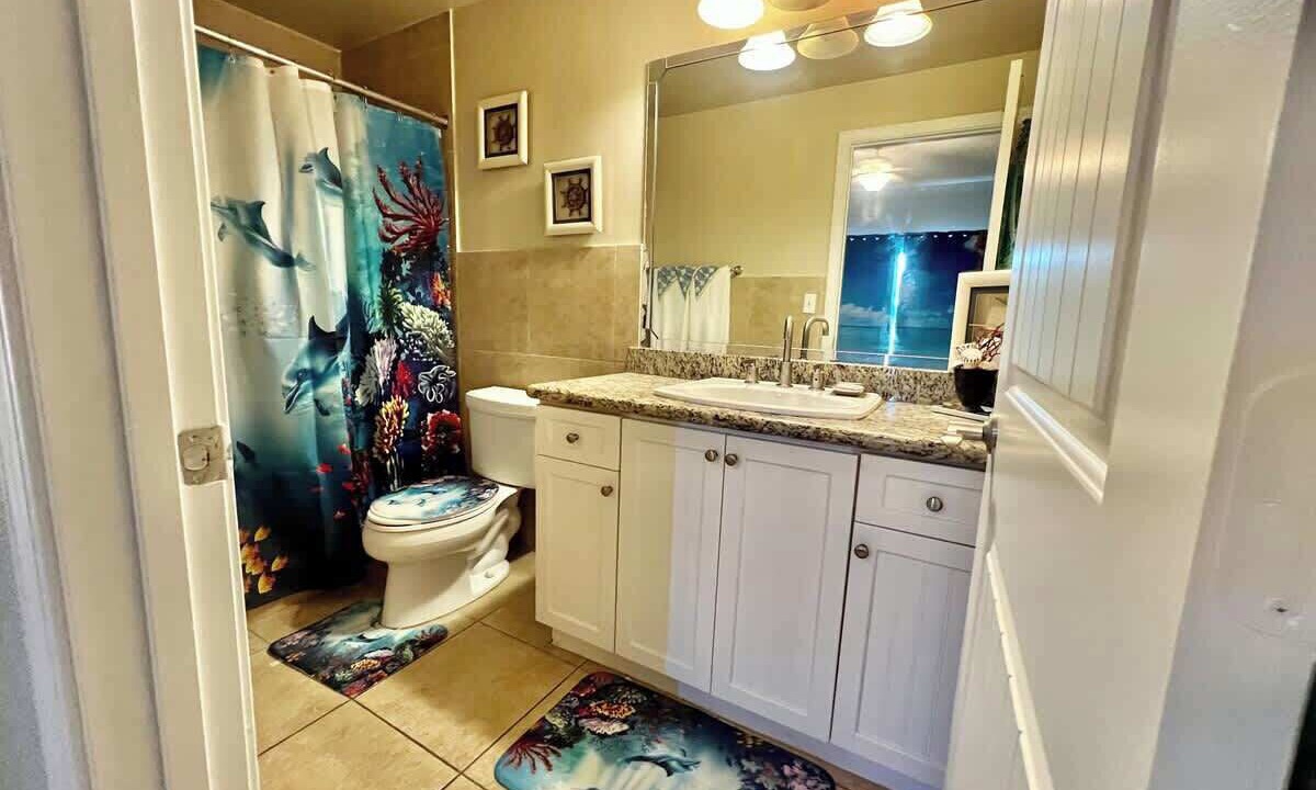 Photo of Bathroom in Bailey Town