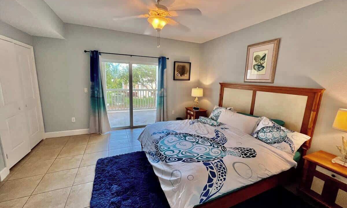 Photo of Bedroom in Bailey Town
