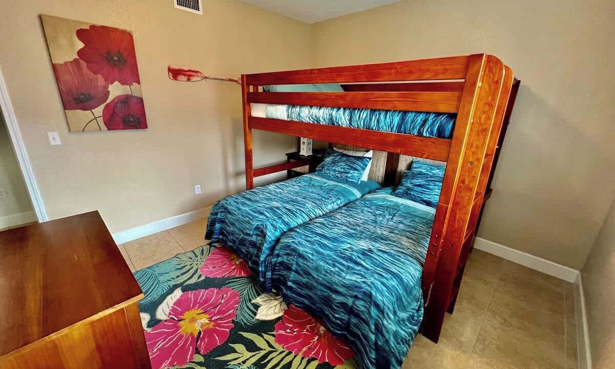 Photo of Bedroom in Bailey Town