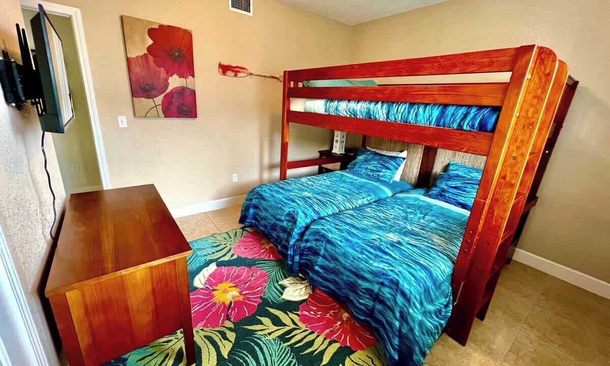 Photo of Bedroom in Bailey Town