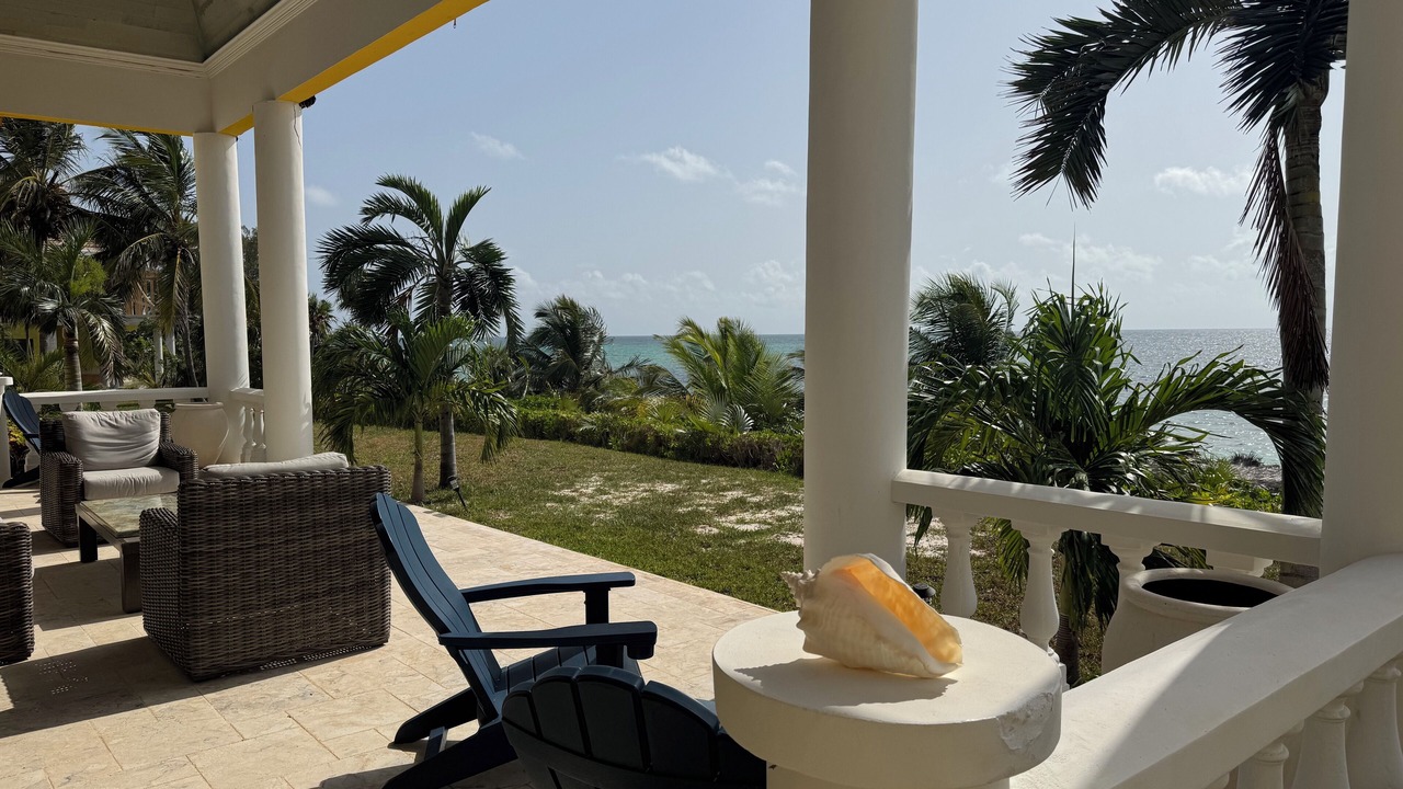 Photo of Patio Balcony in Savannah Sound