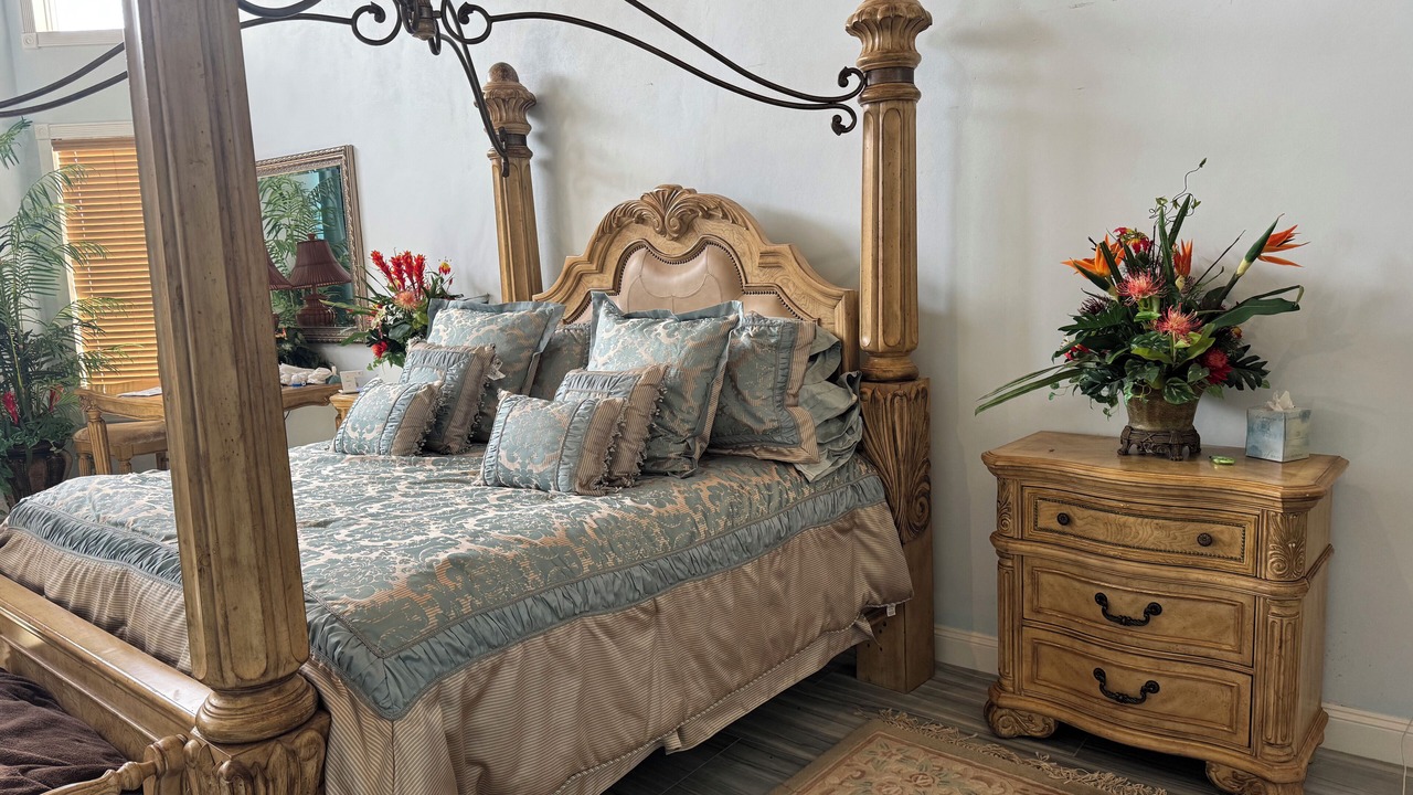 Photo of Bedroom in Savannah Sound