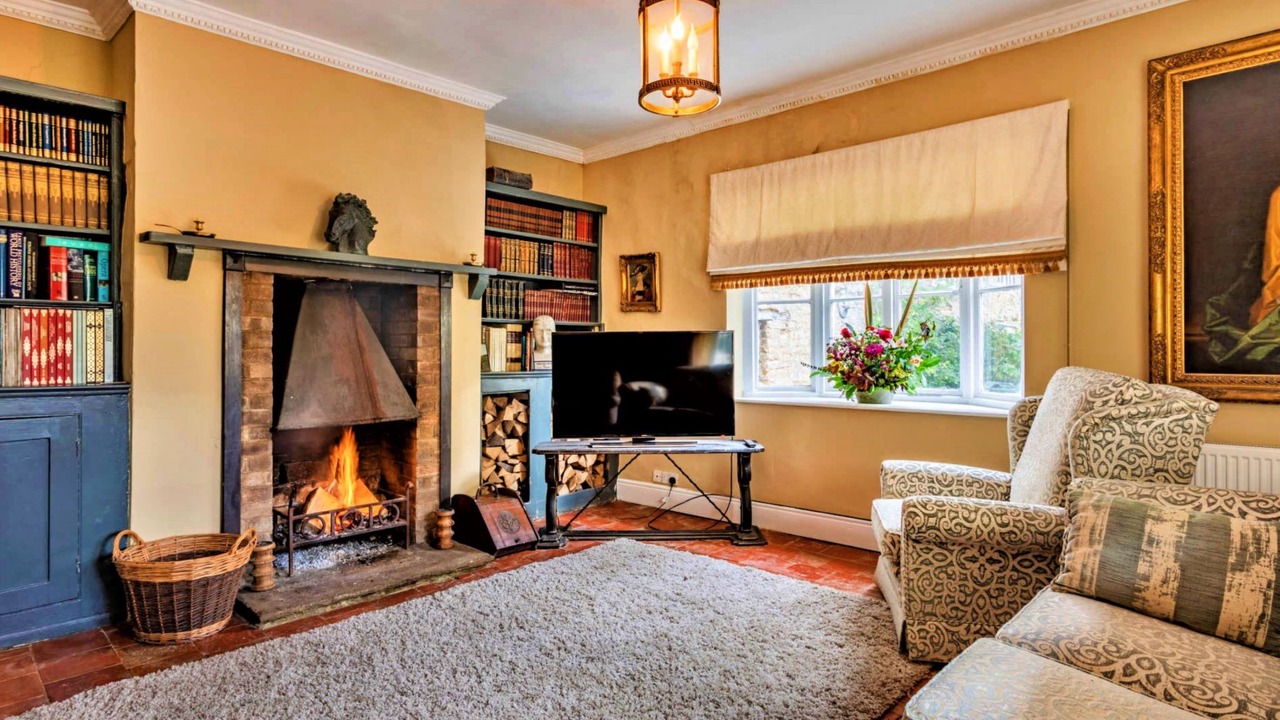 Photo of Livingroom in Thrapston