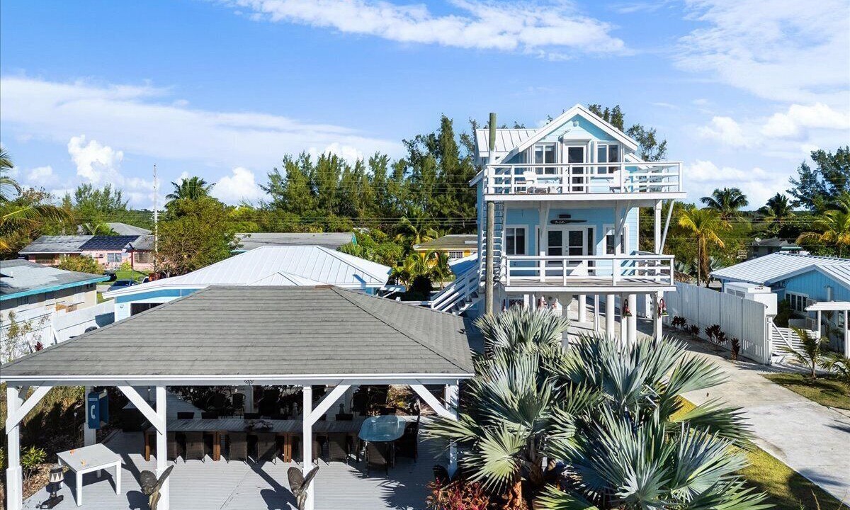 Photo of Outdoor in Bahama Palm Shores