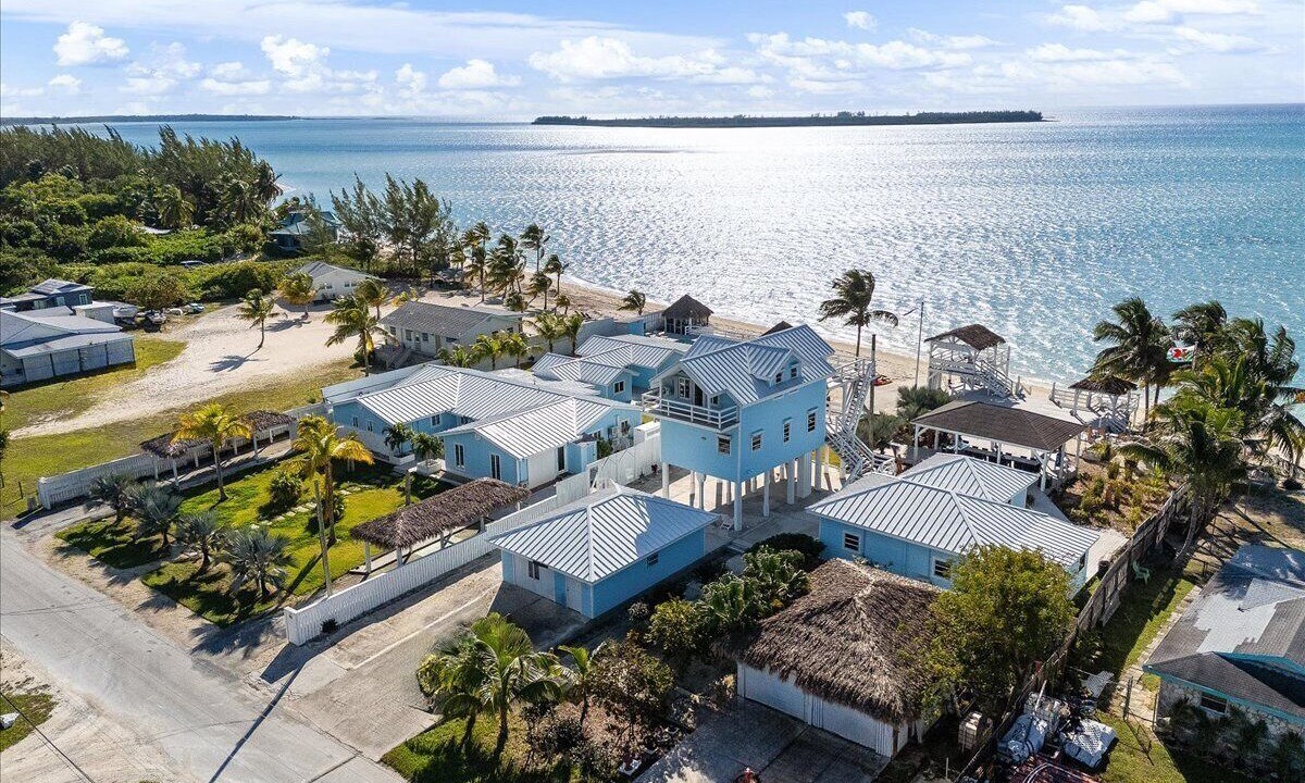 Photo of Outdoor in Bahama Palm Shores