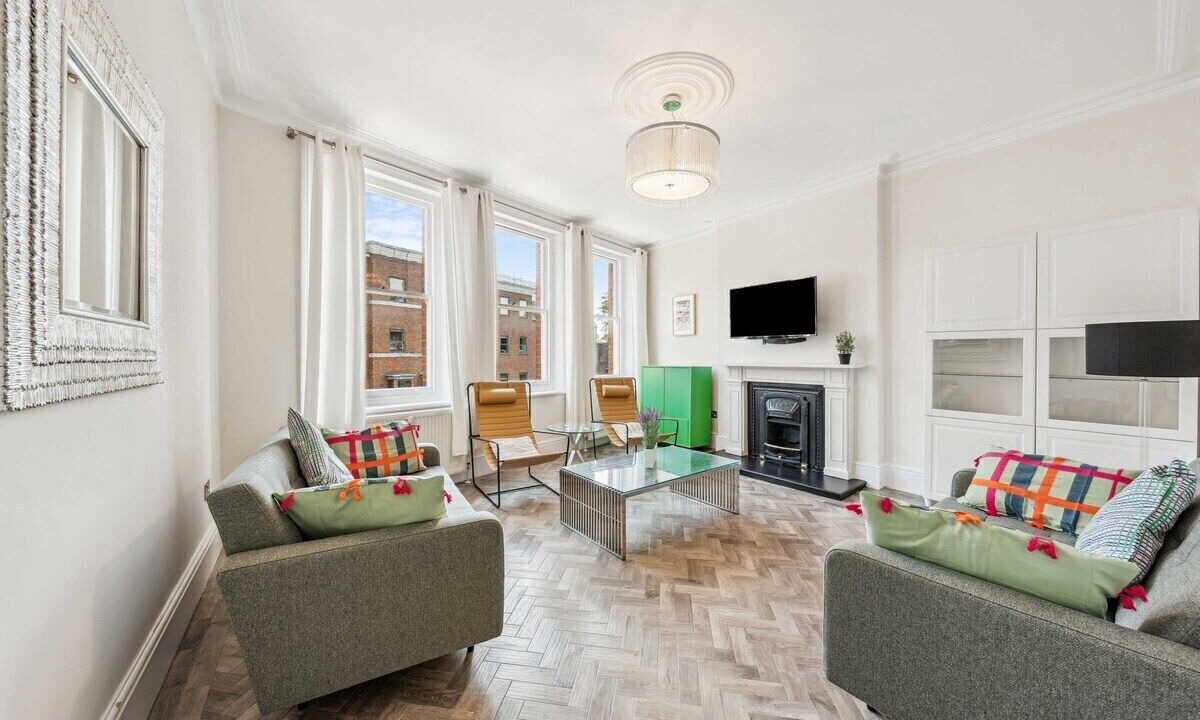 Photo of Bedroom in Frognal and Fitzjohns