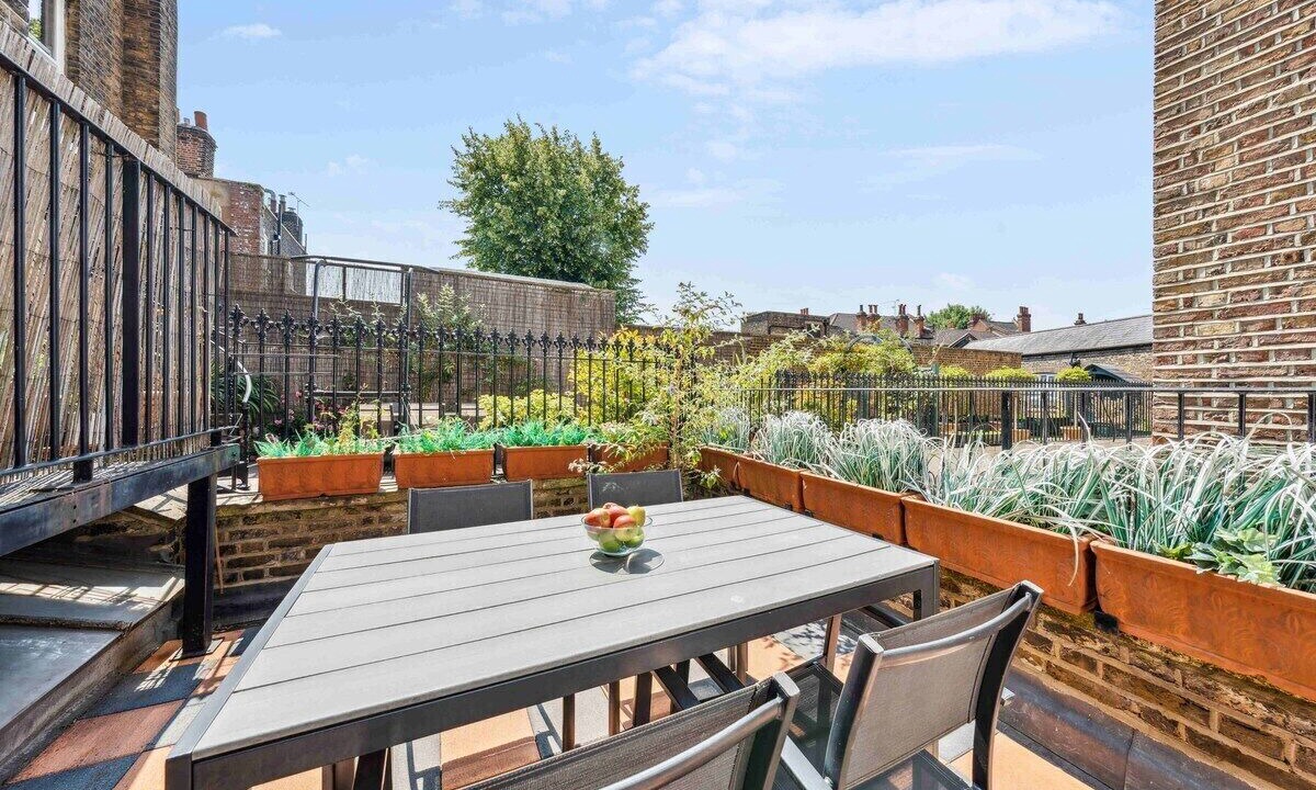 Photo of Outdoor in Frognal and Fitzjohns