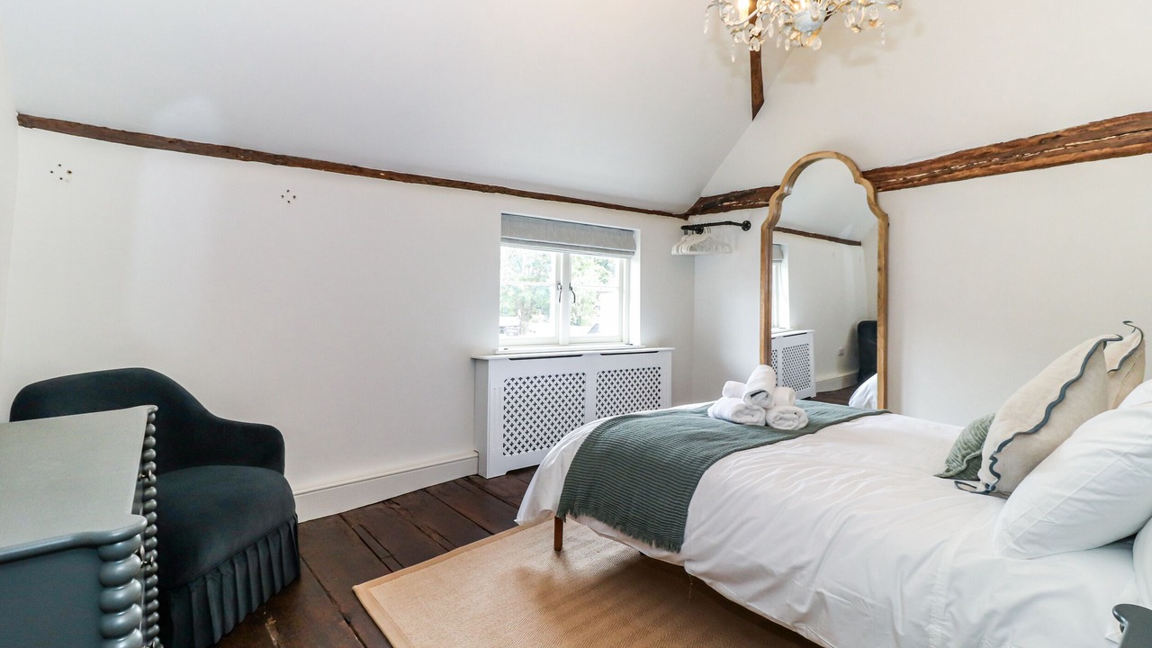 Photo of Bedroom in Chipperfield