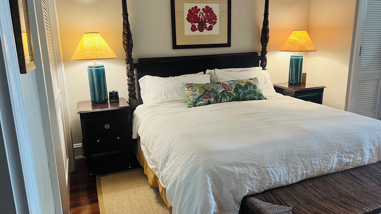 Photo of Bedroom in Dunmore Town