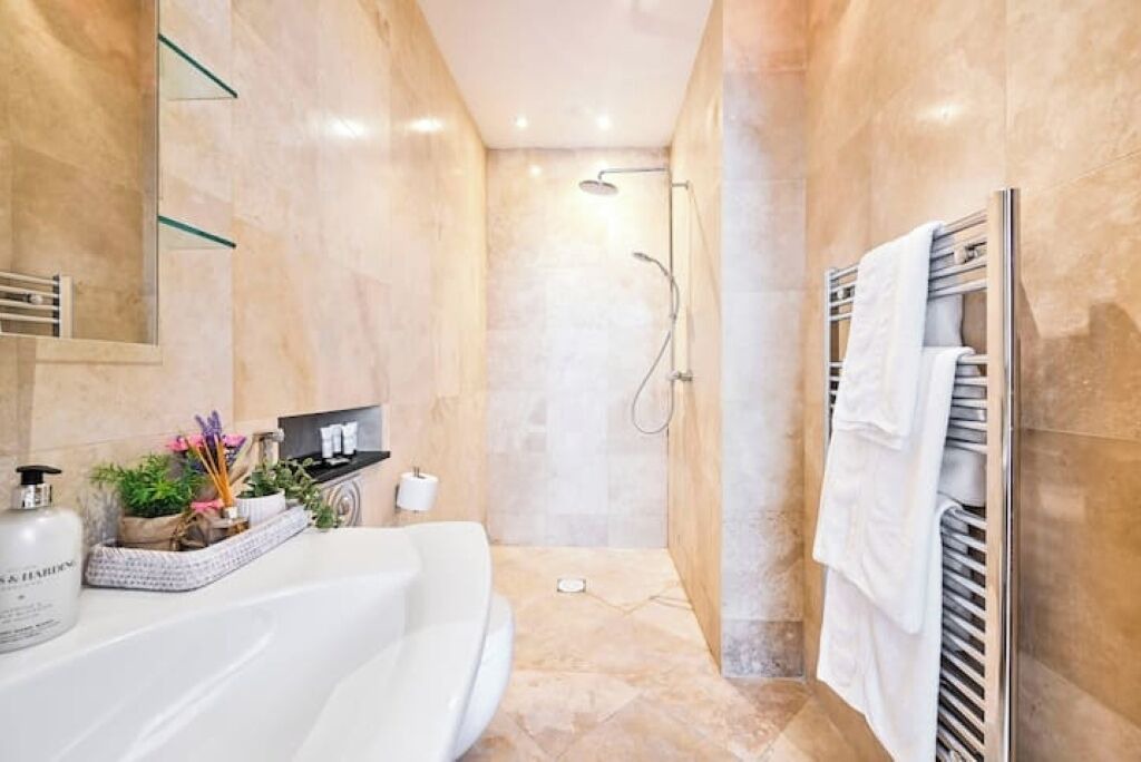 Photo of Bathroom in Mayfair