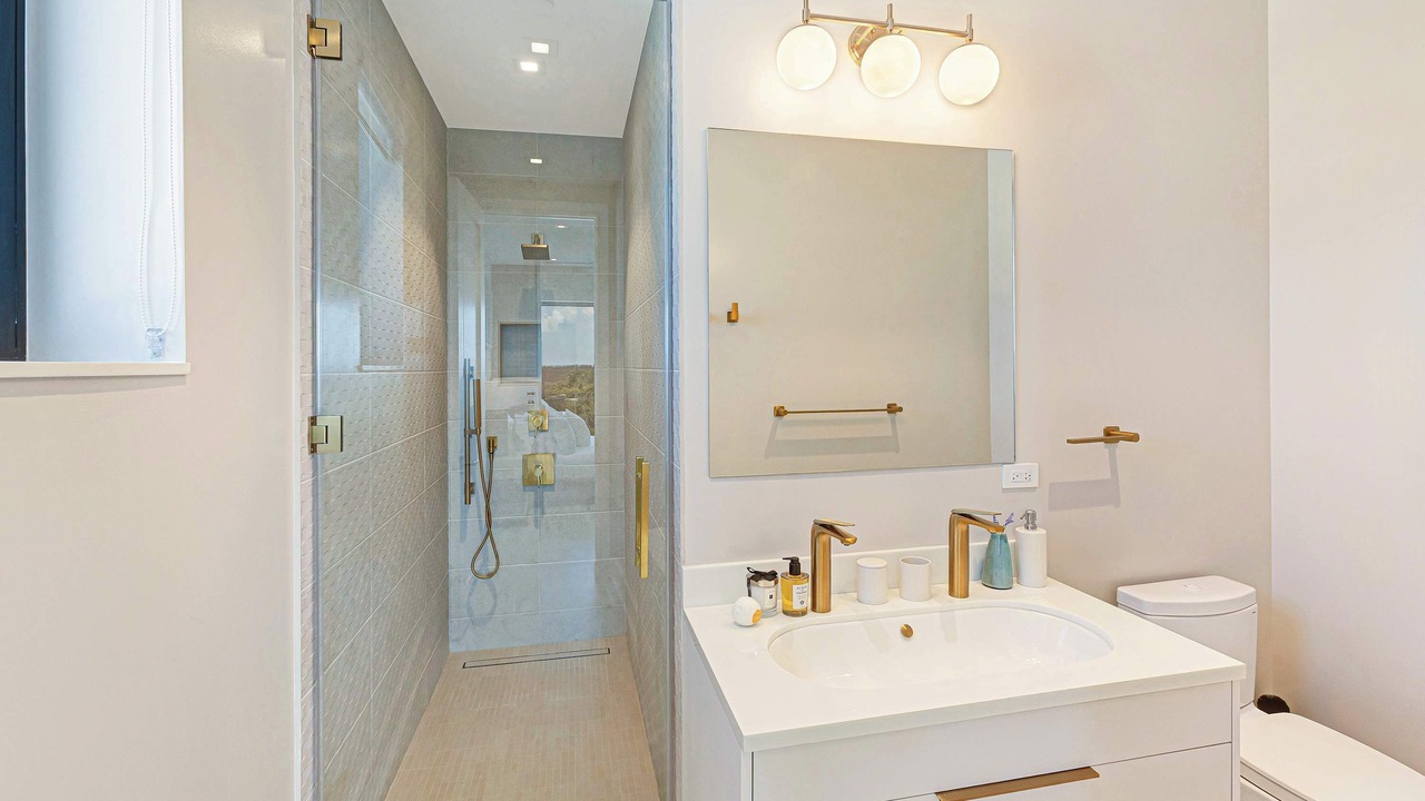 Photo of Bathroom in Nassau