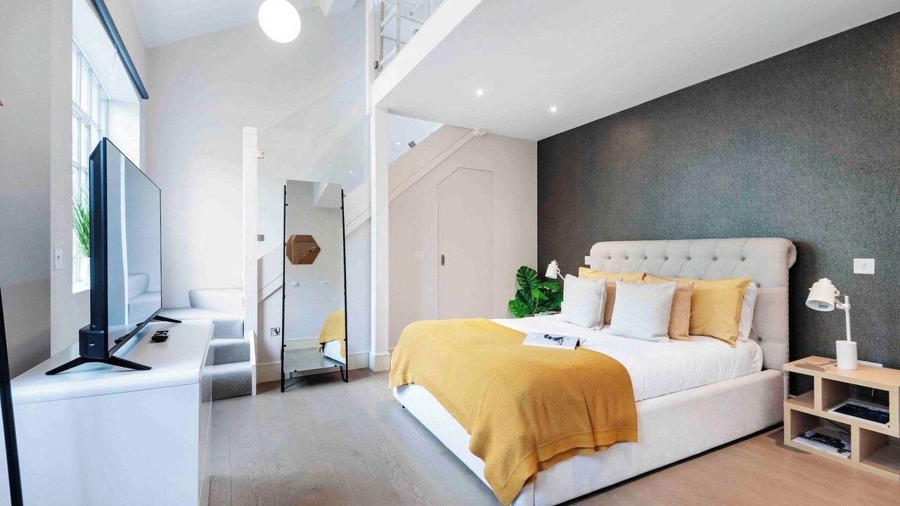 Photo of Bedroom in Bloomsbury