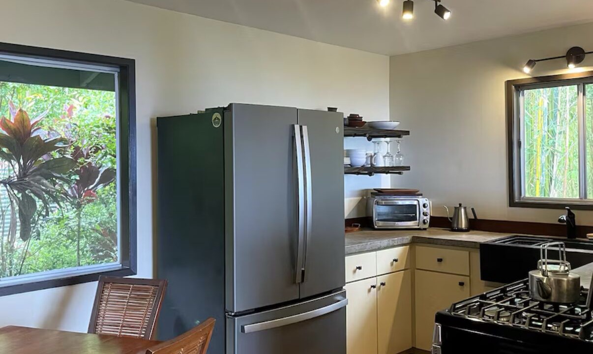 Photo of Kitchen in Honaunau-Napoopoo