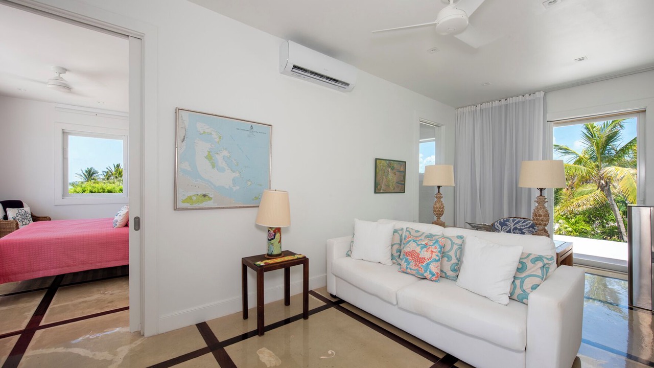 Photo of Bedroom in Savannah Sound