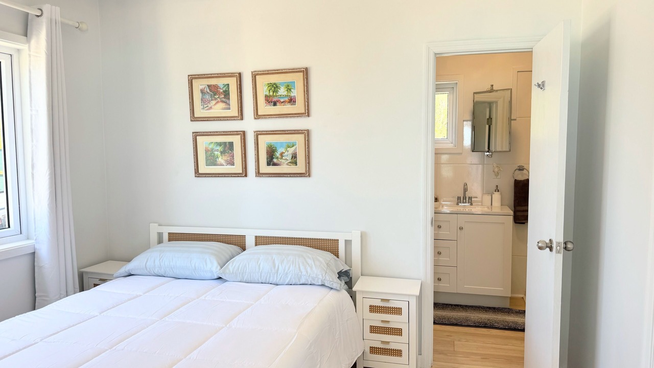 Photo of Bedroom in Governor's Harbour