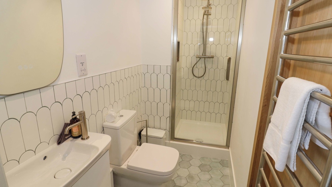 Photo of Bathroom in Broadway