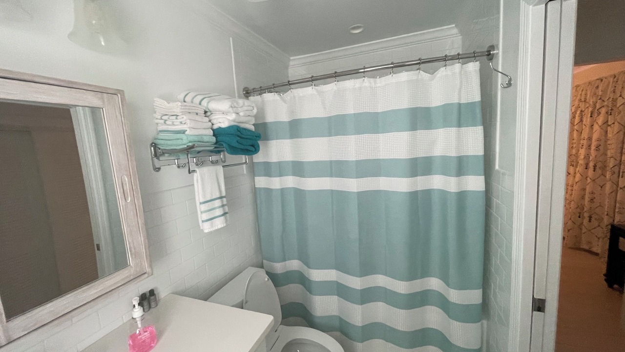 Photo of Bathroom in Treasure Cay