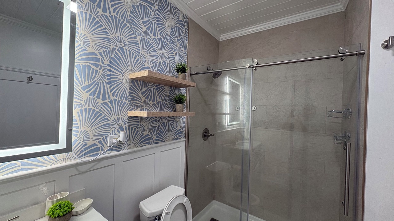 Photo of Bathroom in Dunmore Town