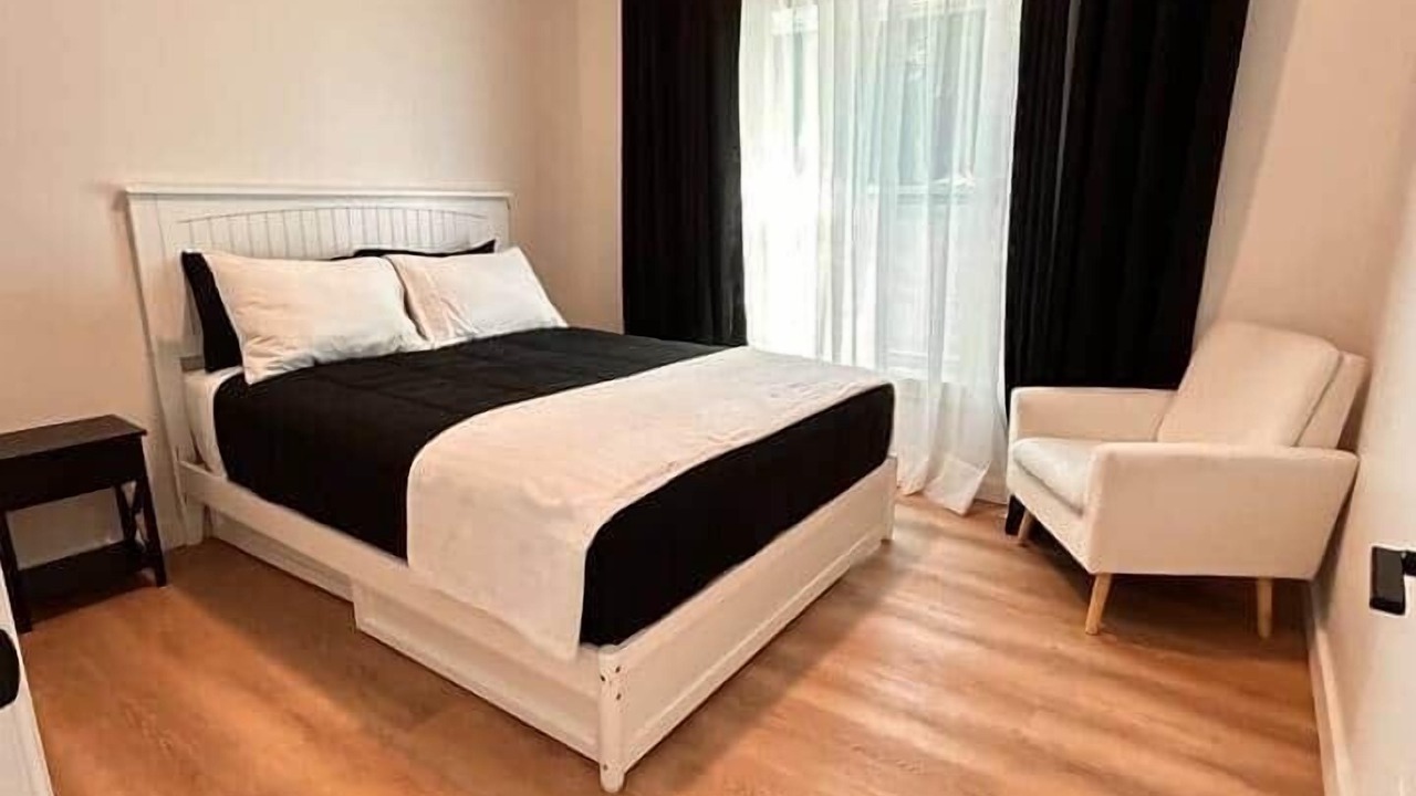 Photo of Bedroom in Winding Bay