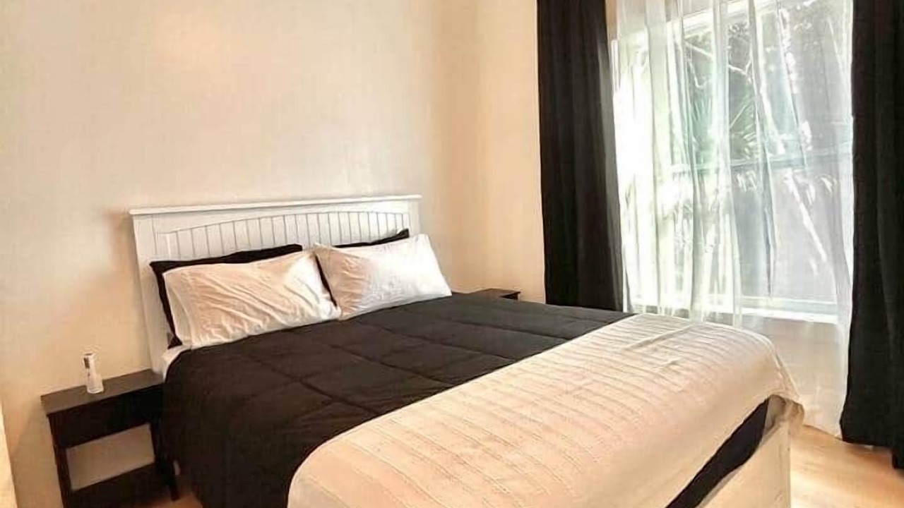 Photo of Bedroom in Winding Bay