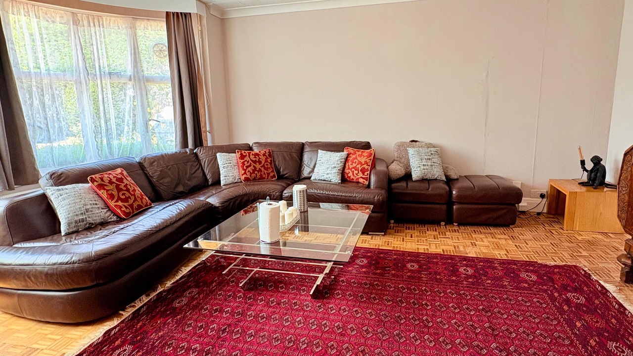 Photo of Livingroom in Hillingdon