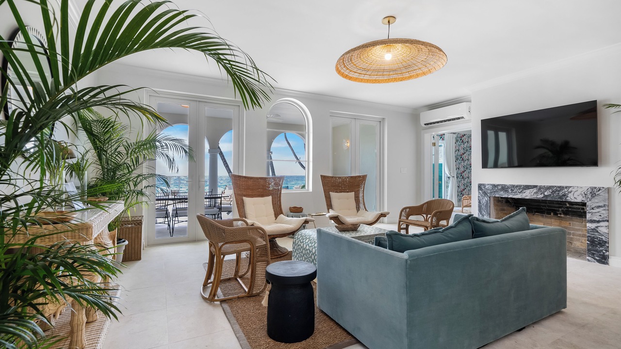 Photo of Livingroom in Nassau