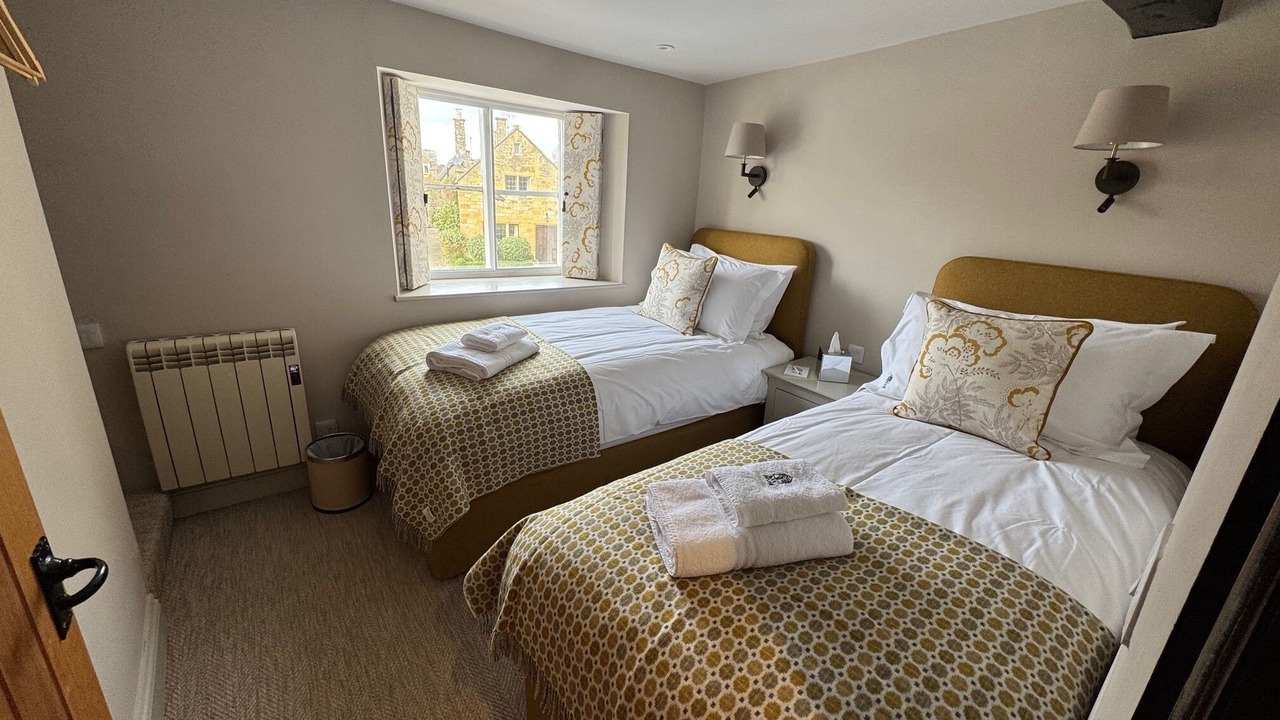 Photo of Bedroom in Broadway