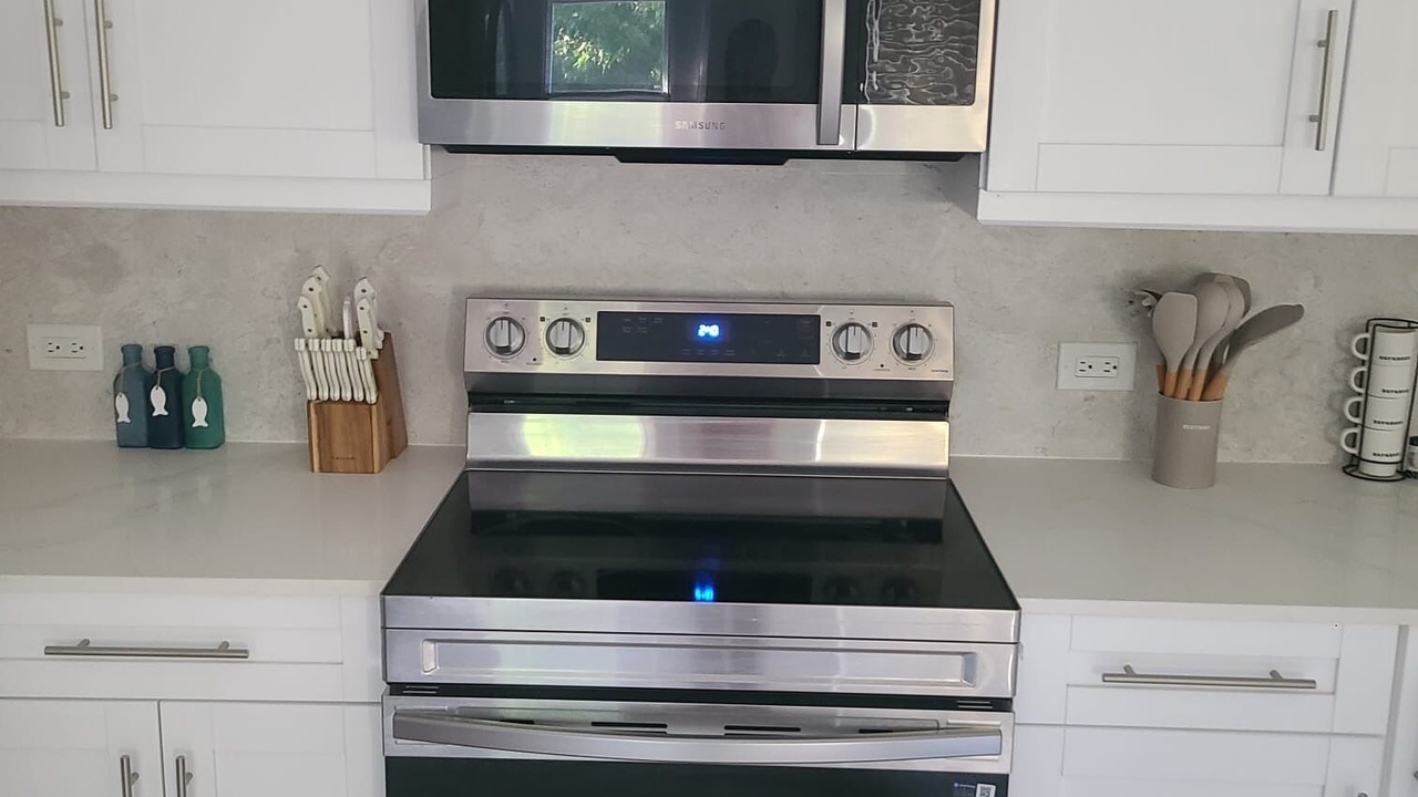 Photo of Kitchen in Gregory Town
