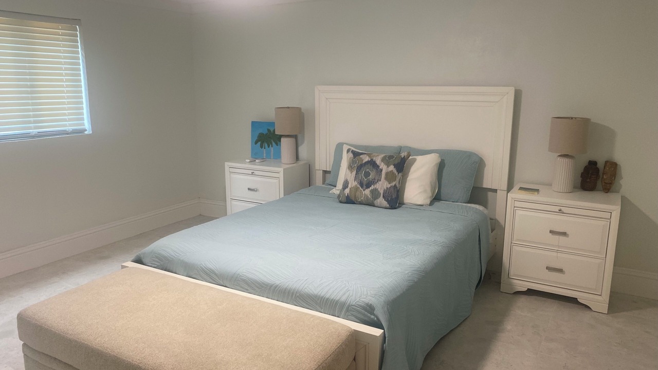 Photo of Bedroom in Gregory Town