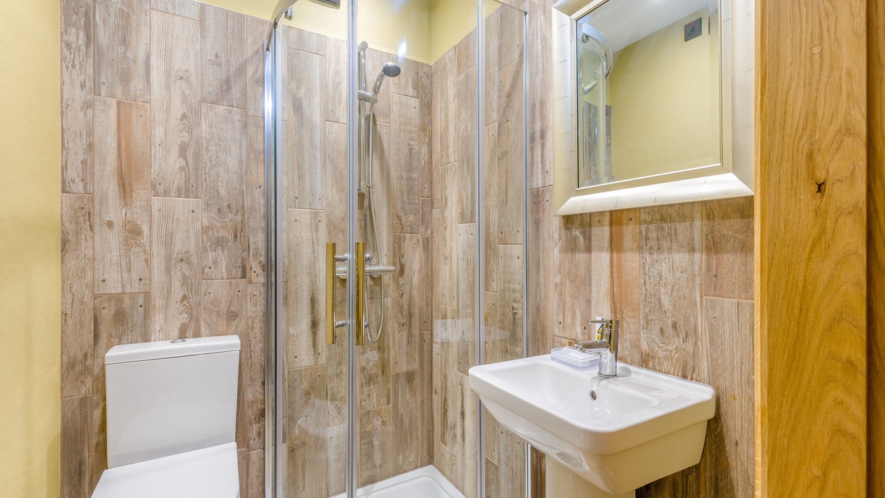 Photo of Bathroom in Burslem
