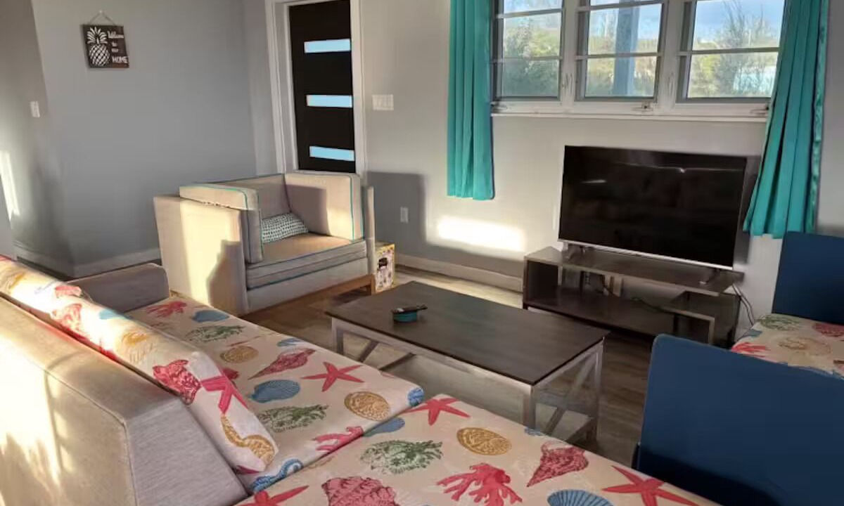 Photo of Livingroom in Rainbow Bay