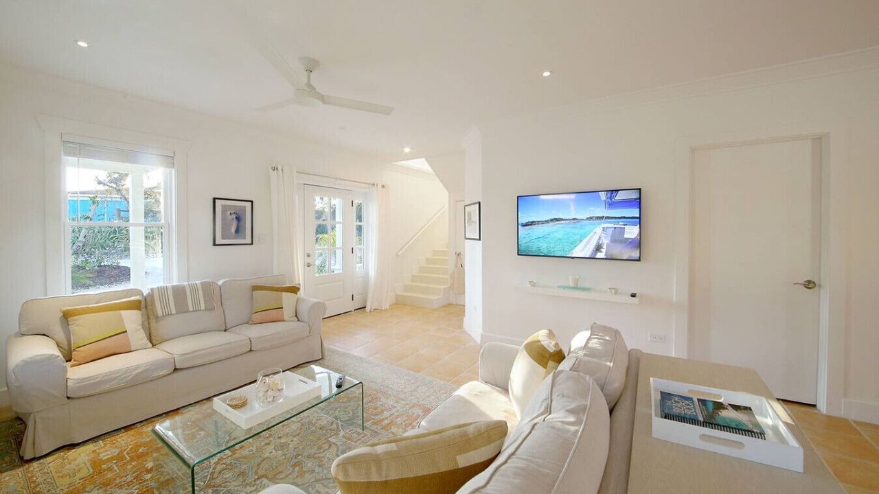 Photo of Livingroom in Governor's Harbour