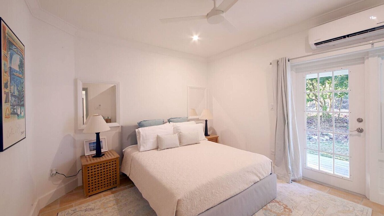Photo of Bedroom in Governor's Harbour